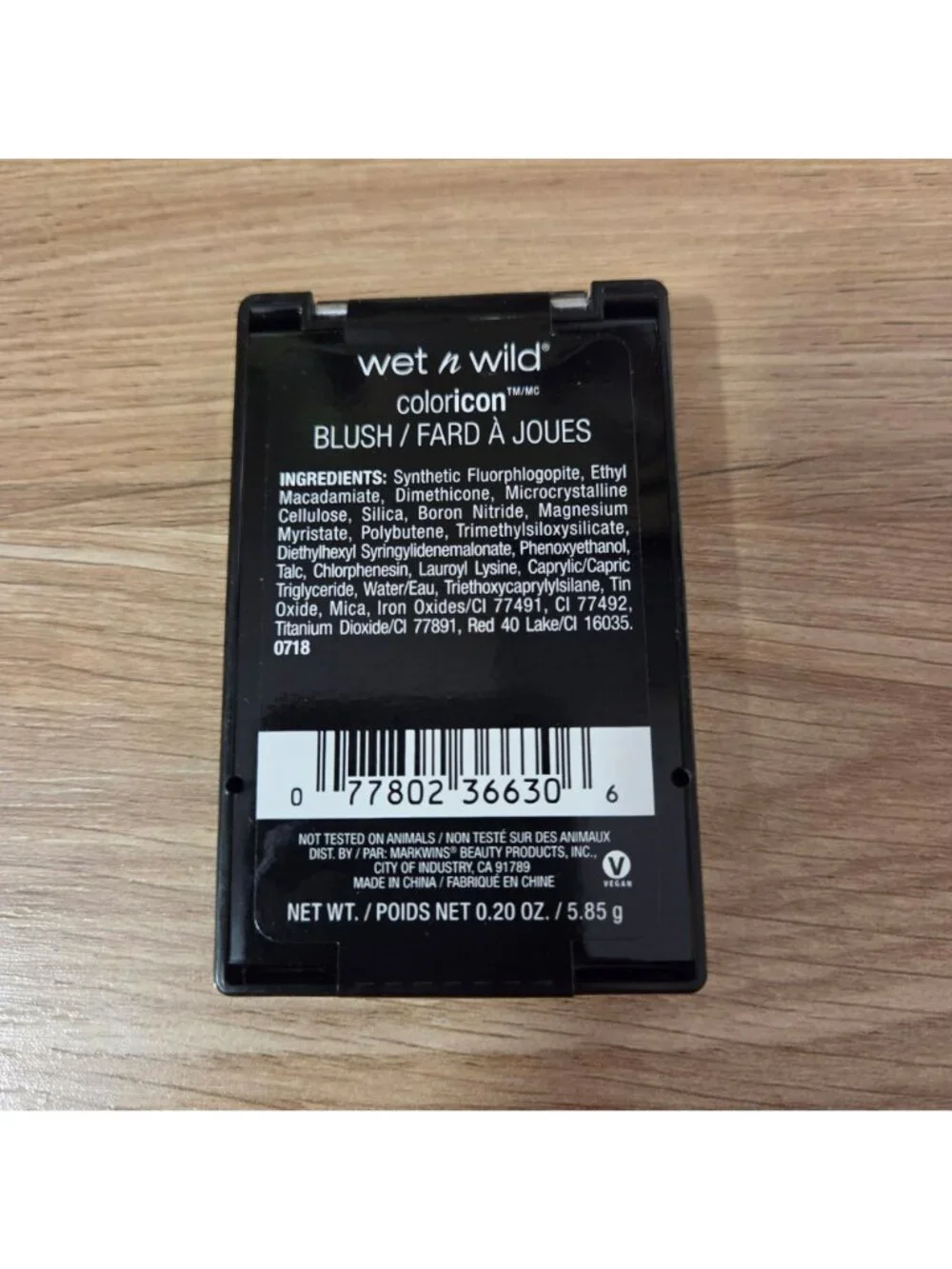 Wet n Wild Color Icon blush Blazen Berry 506C